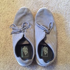 Gray Vans Runners (9.5 M, 11 W)
